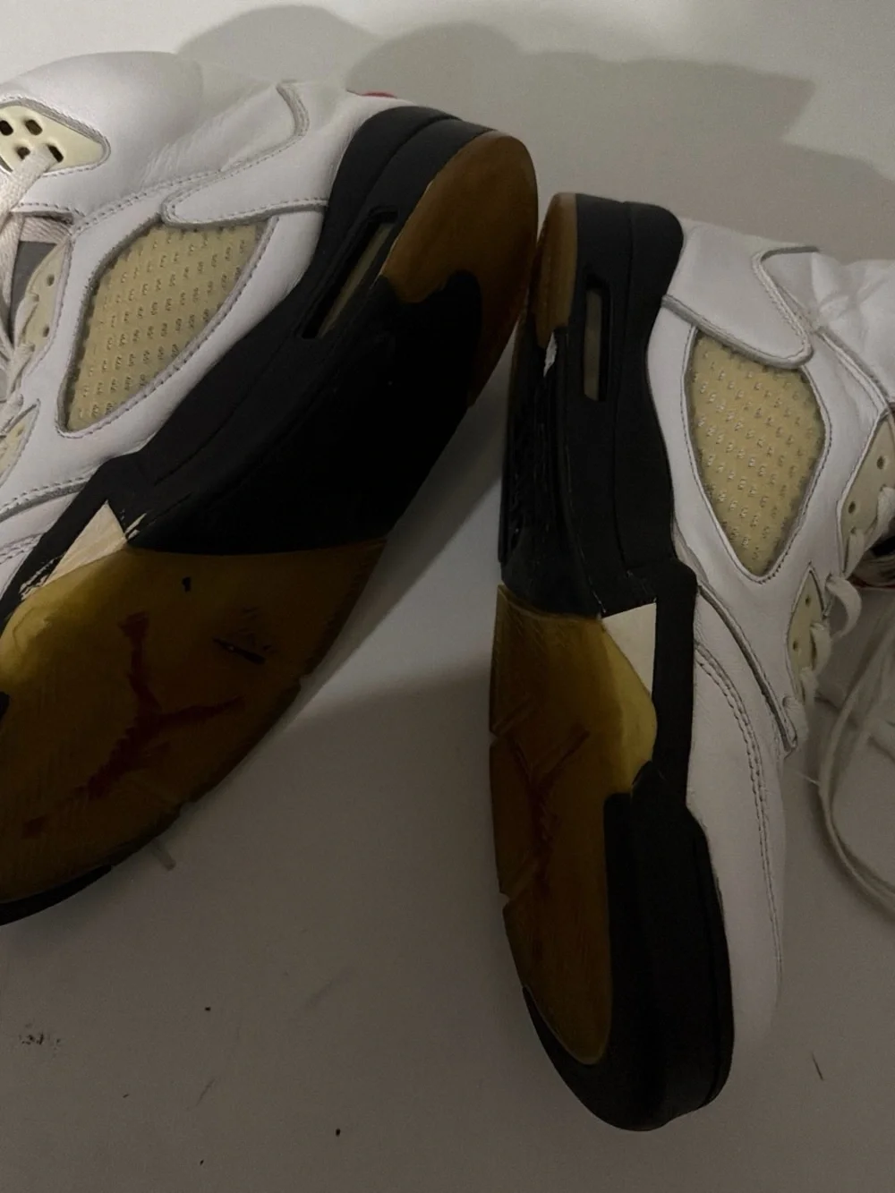 Retro 5 Jordan’s men sneakers sz